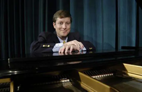 Guest Artist: Scott Carrell, piano